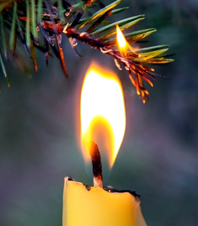 Holiday Lighting Safety: Candle safety