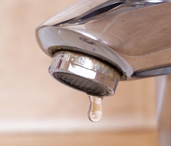 Frozen Pipes In Tucson: Protecting Your Pipes - run slow Faucet Drip